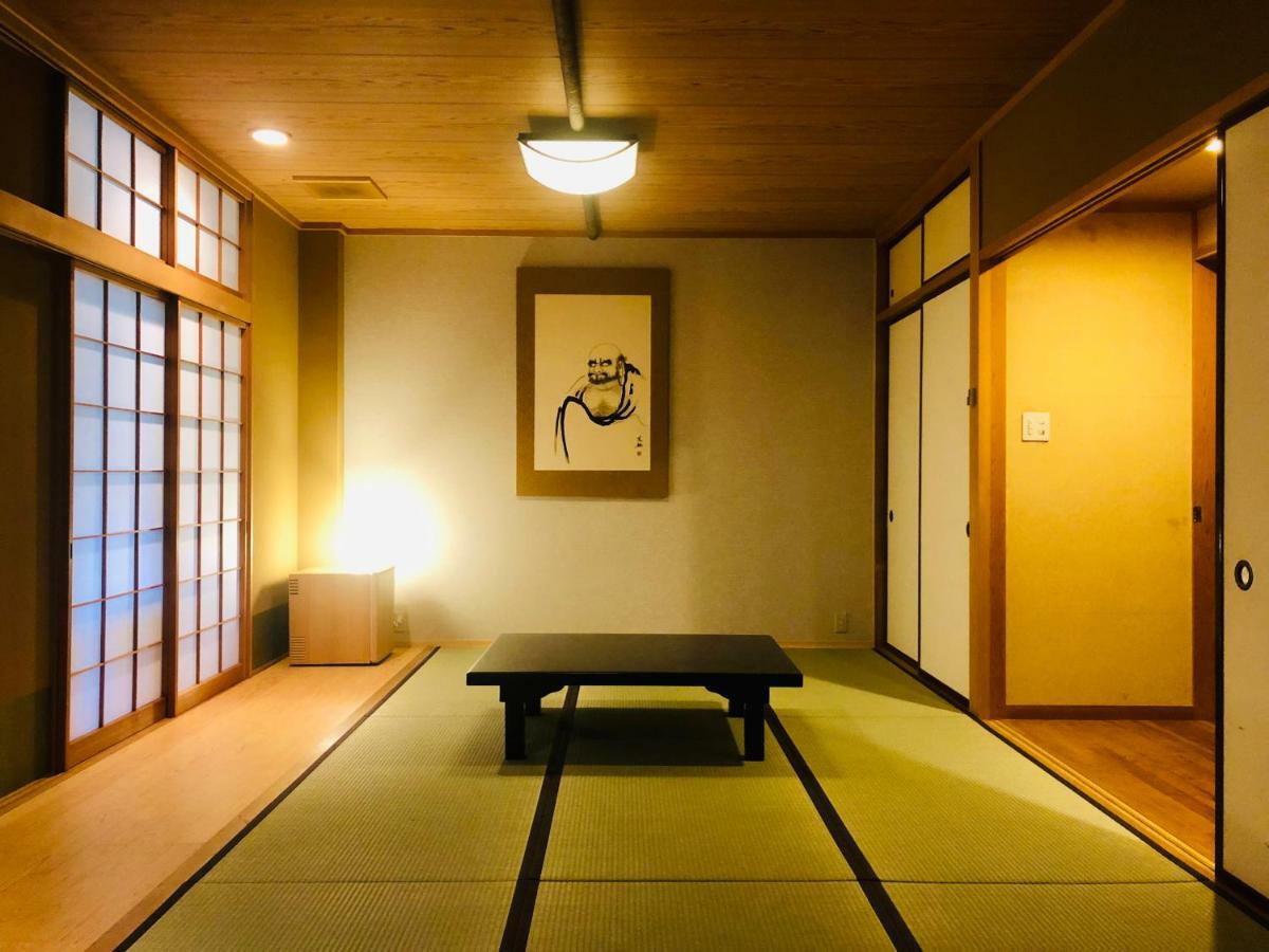 Ryutakuzenji 宿坊 Takaszaki Kültér fotó